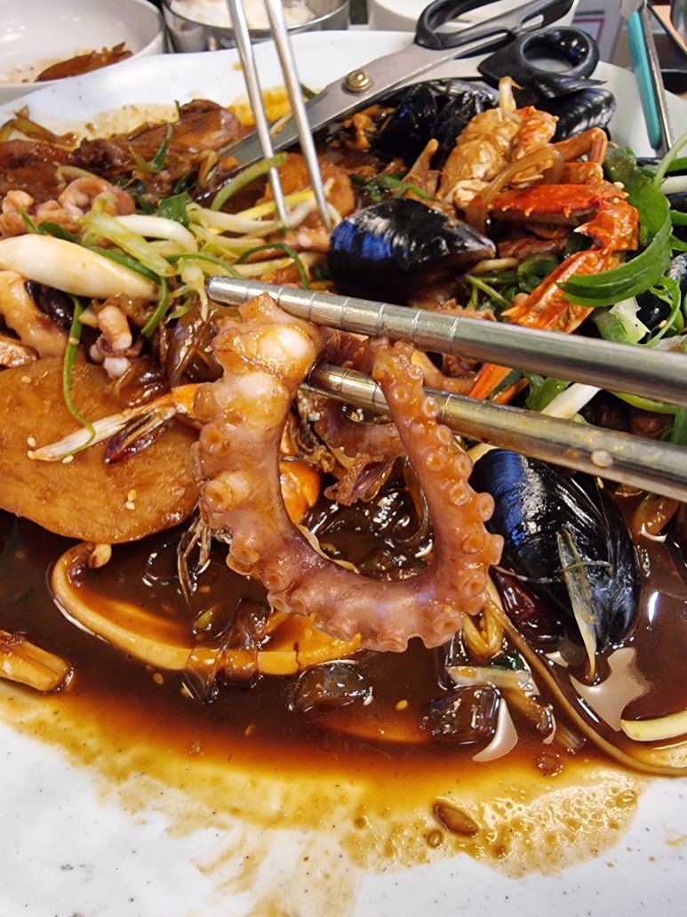 안동찜닭해물떡찜 이미지