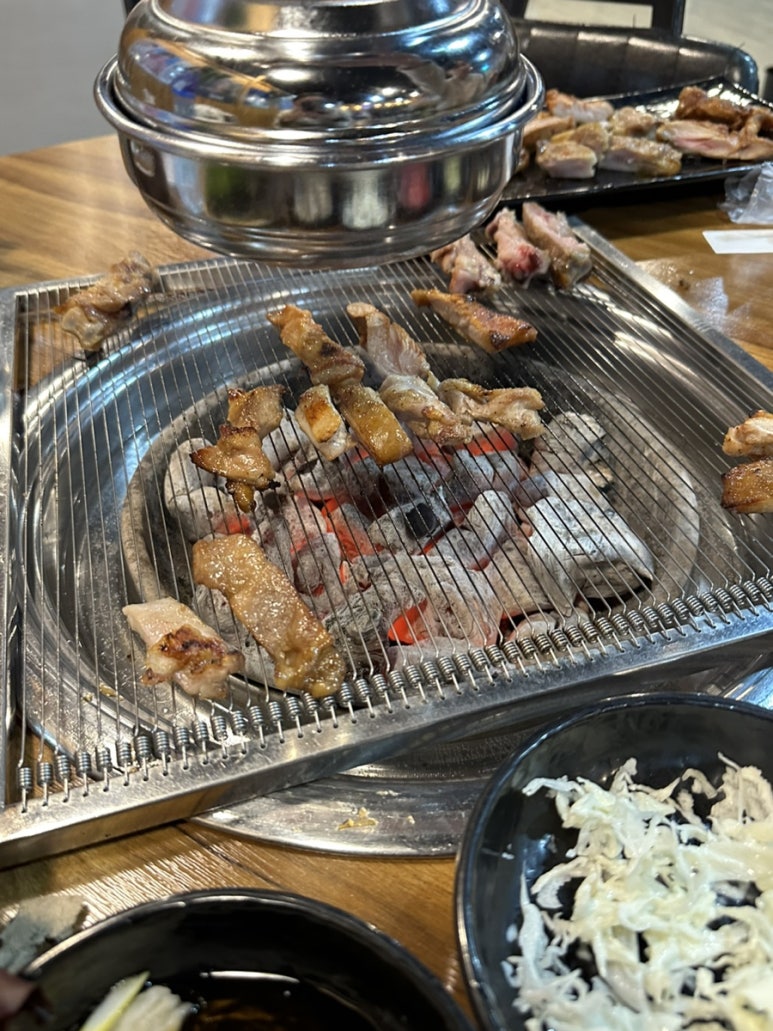 계탄날숯불닭갈비 이미지