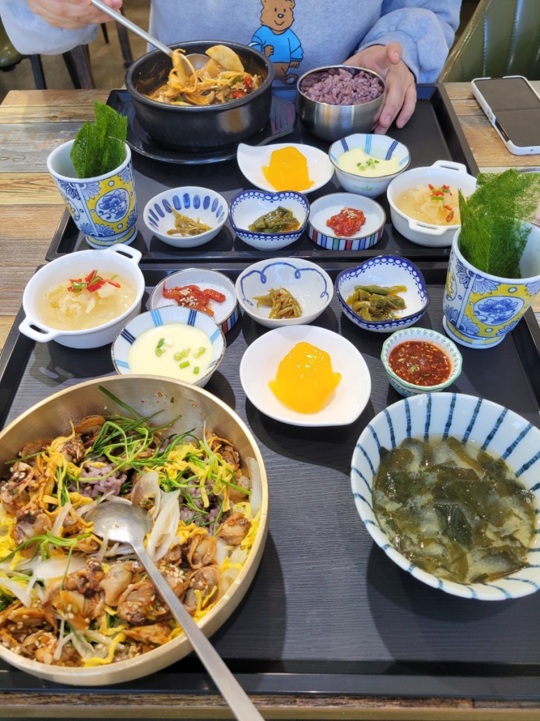 새벽녘곳간 이미지