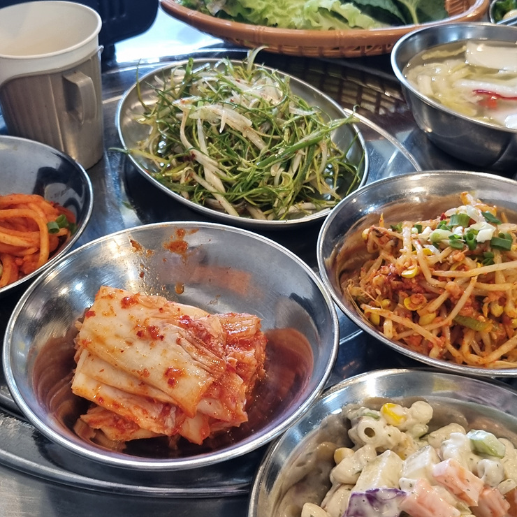 삼거리고깃집 이미지