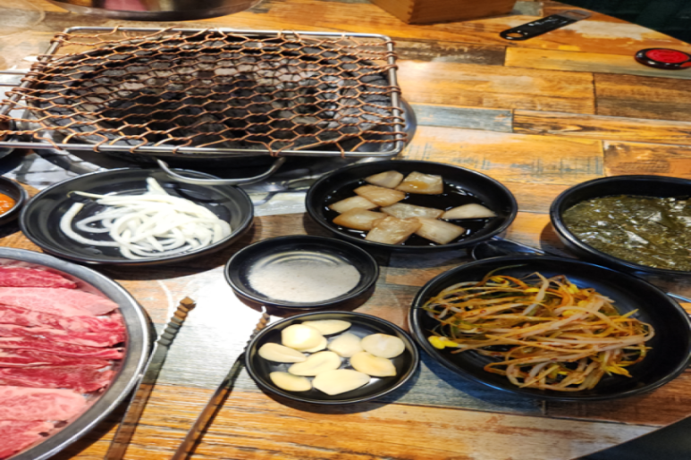 강변숯불갈비 이미지