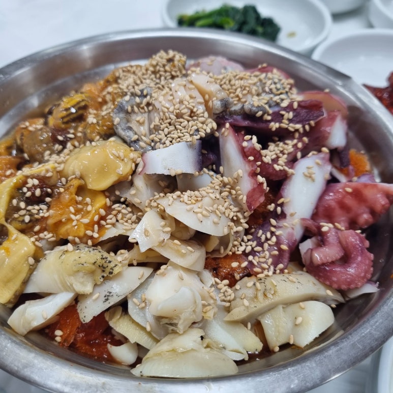 그릇정인 이미지