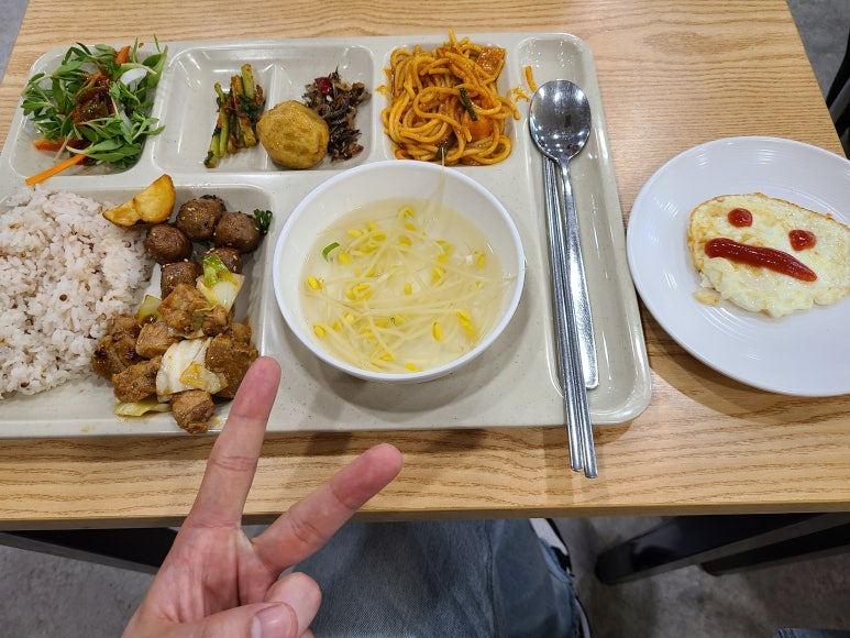 만찬(슈마우스) 이미지