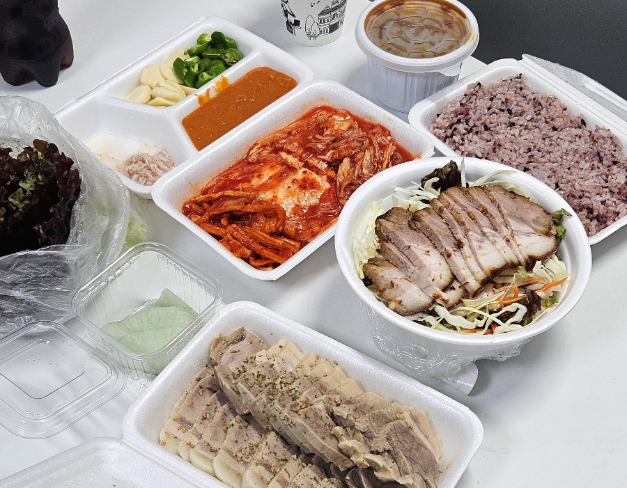 이모네 족막 이미지