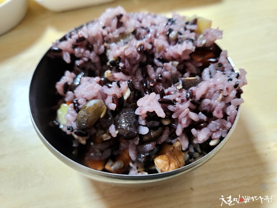 무쇠식당 이미지