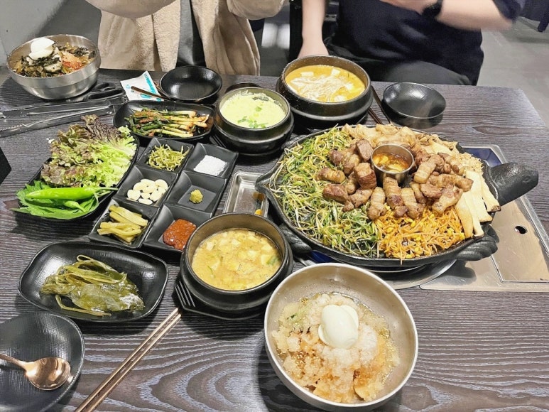 처마집 이미지