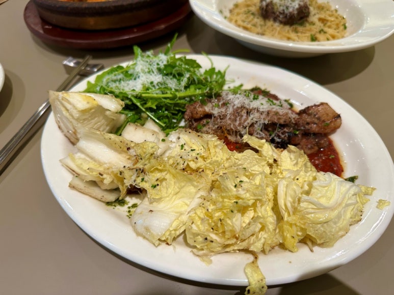 유명국시랑 이미지