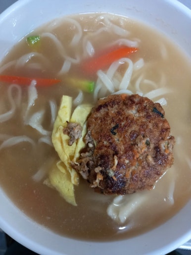 떡갈비칼국수 이미지