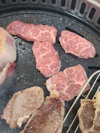 횡성생고기 이미지