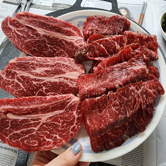 곰이네 식육점 이미지