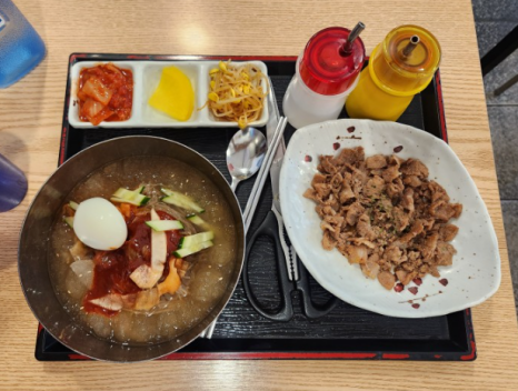 고기굽는아저씨 이미지