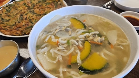 유가네식당 이미지