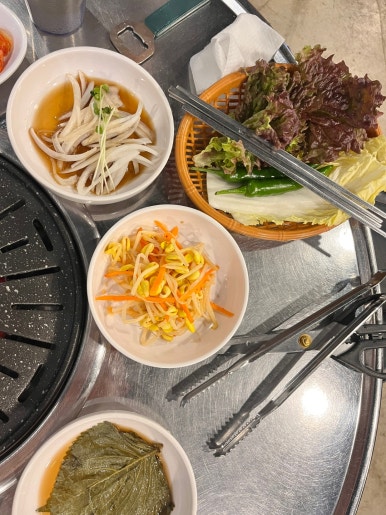 김해본가숯불뒷고기 이미지