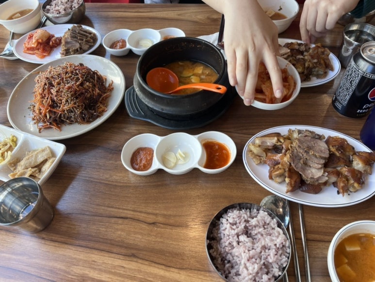 항아리 된장족발 이미지