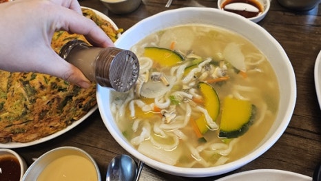유가네식당 이미지