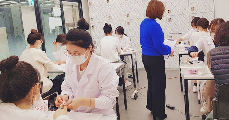 네일있어 이미지