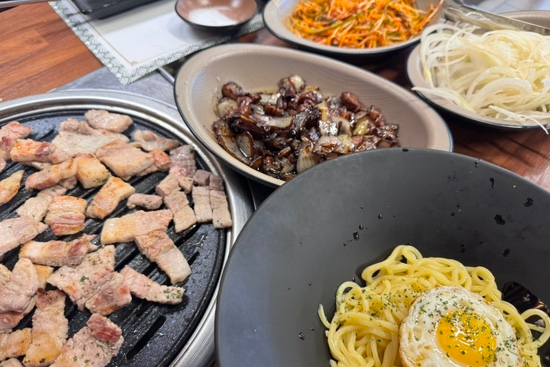 힘쎈소한마리 이미지