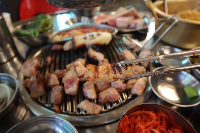 연탄불생고기한판 이미지