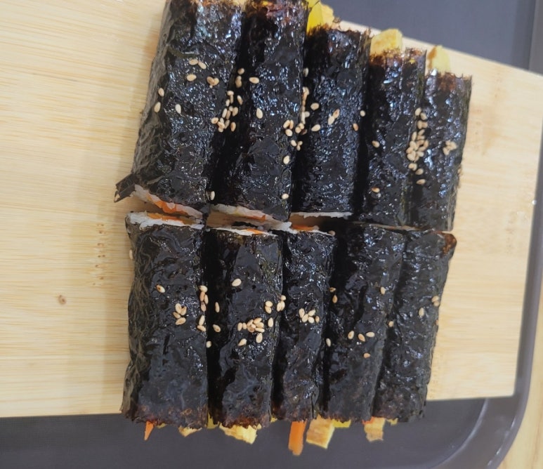 호시탐탐꼬마김밥 이미지