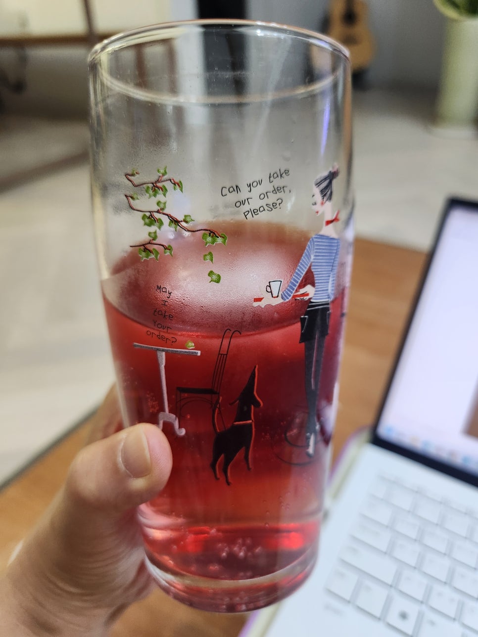 어콧 이미지