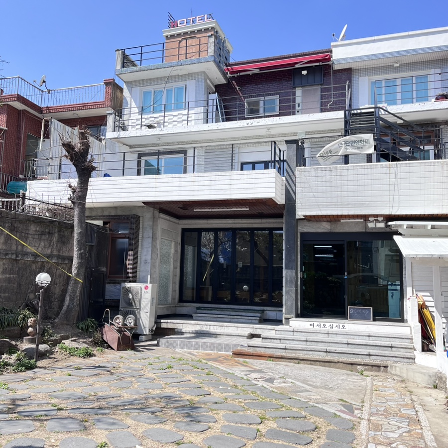 오능이백숙 이미지
