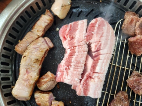 소문난생고기 이미지