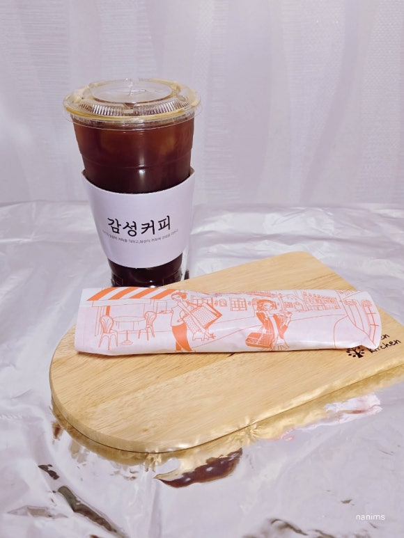 감성커피 수원장안점 이미지