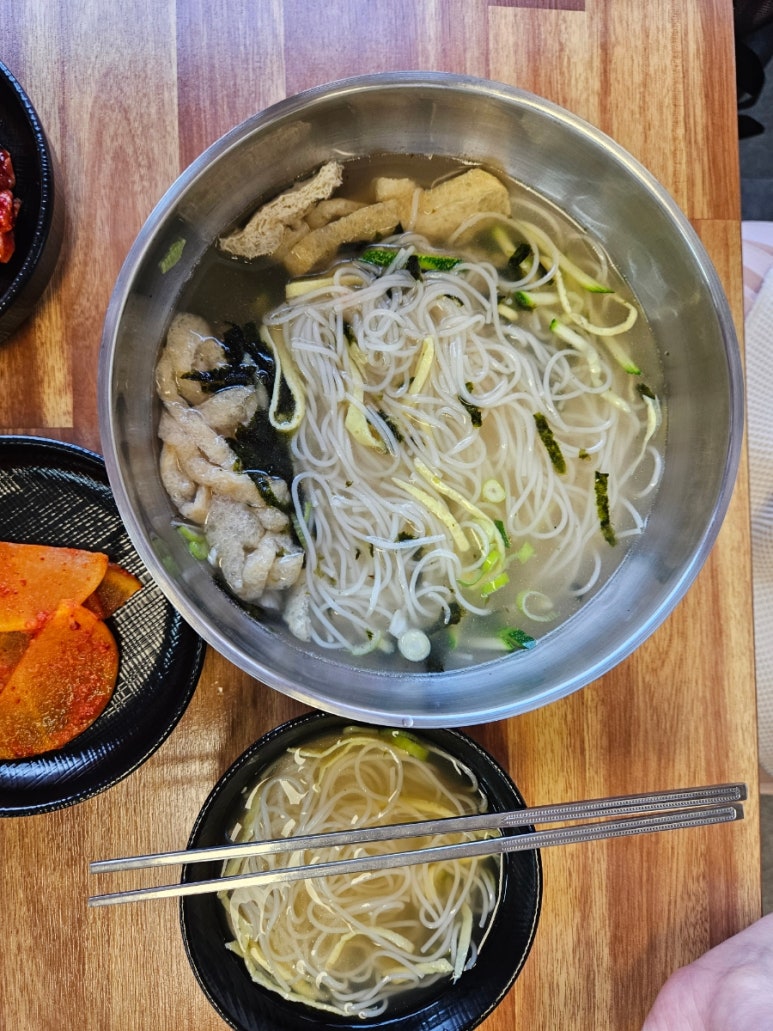 시민멸치국수 이미지