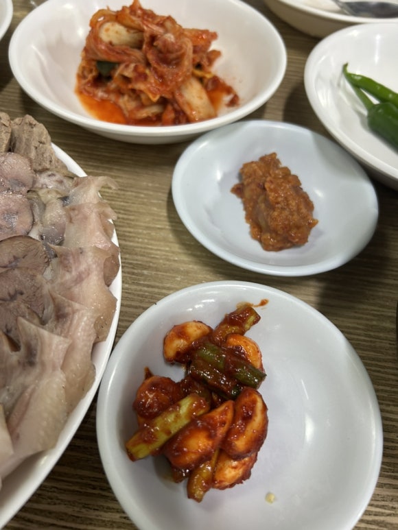 야무진 국밥 이미지