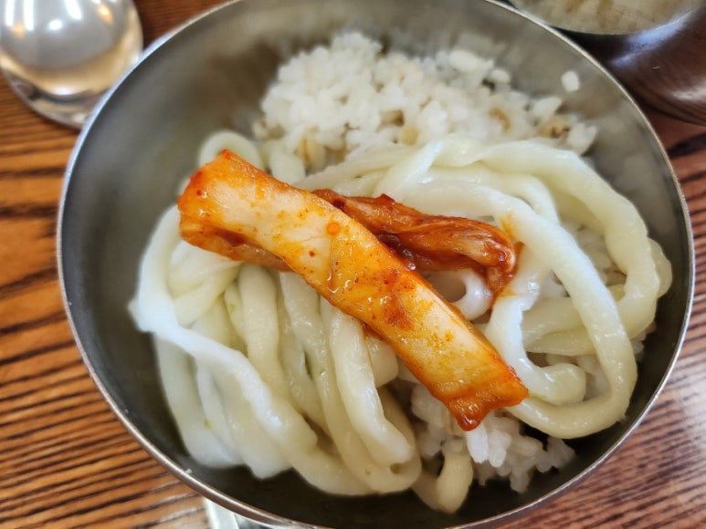 비에이치씨구미석적점 이미지