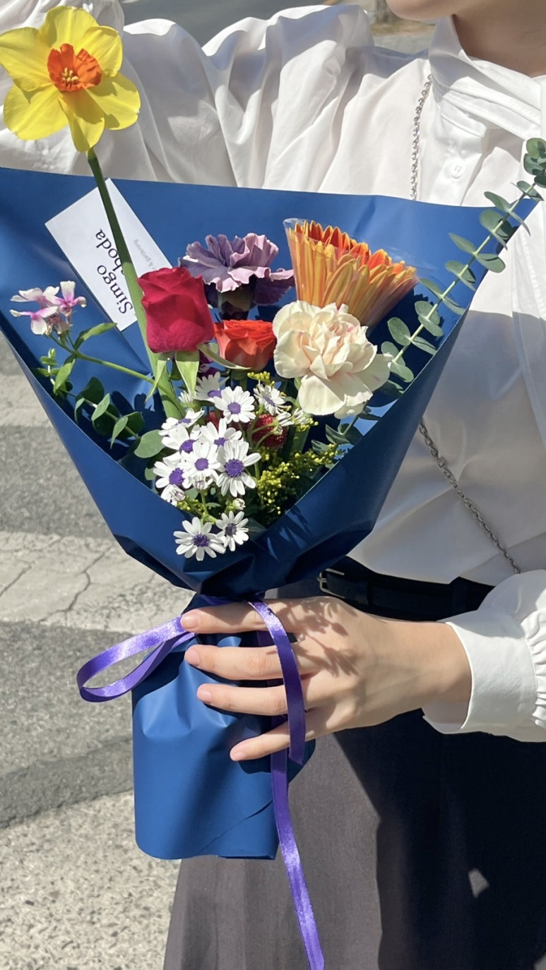 심고;바라보다 이미지
