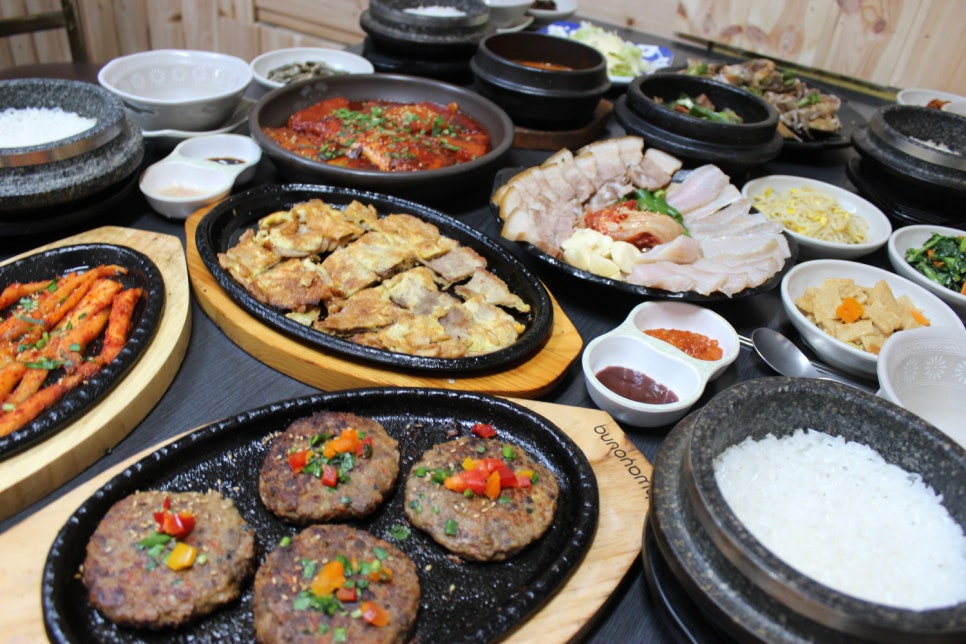 이천돌솥밥 이미지