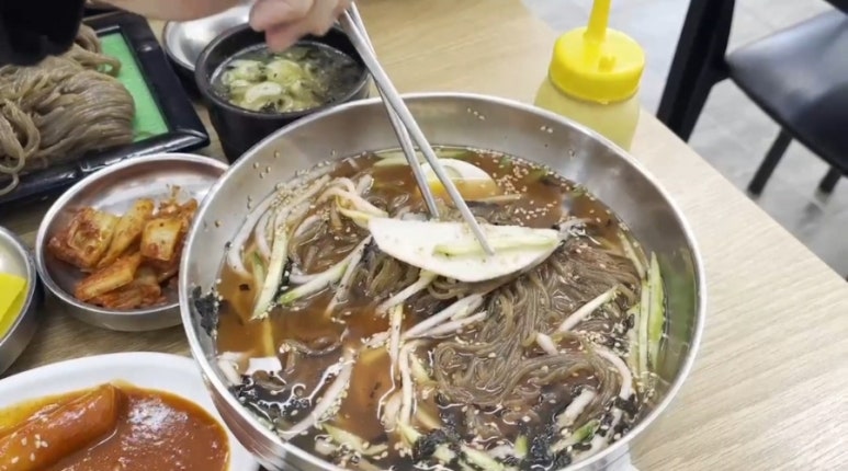 산수모밀 이미지