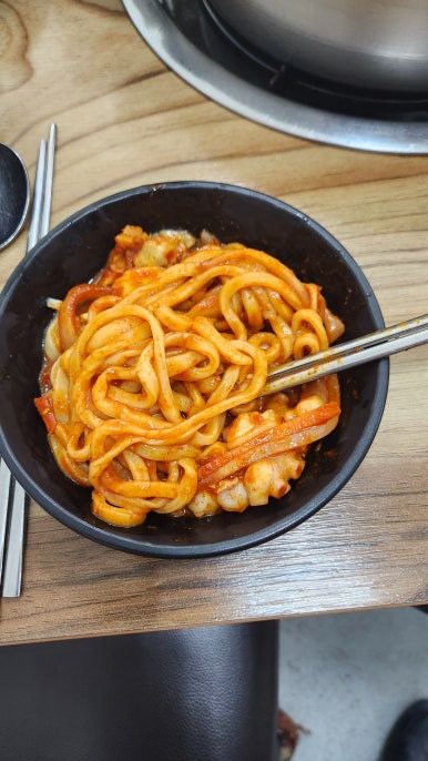 일품칼국수 이미지