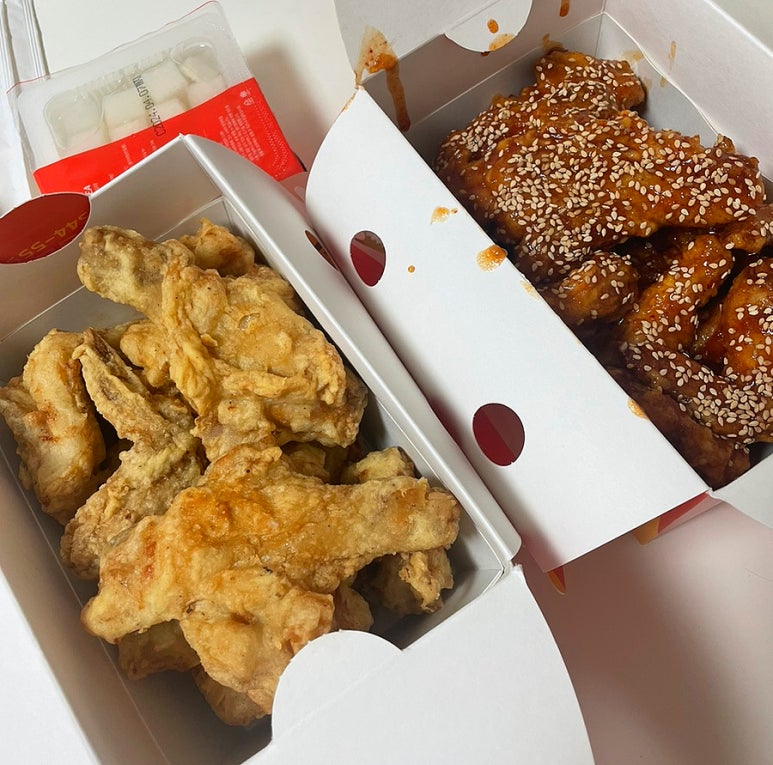아주커치킨소촌점 이미지