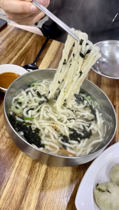 명동홍두깨칼국수 이미지