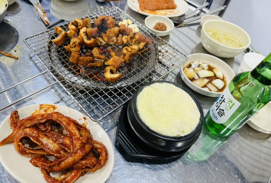 궁전숯불닭갈비곰장어 이미지