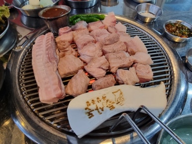 기장돈사돈 부산1호점 이미지
