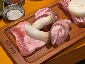 진자생고기 이미지