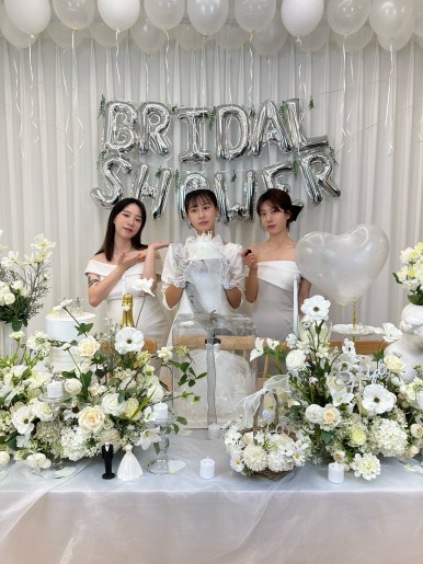 아지티오 이미지