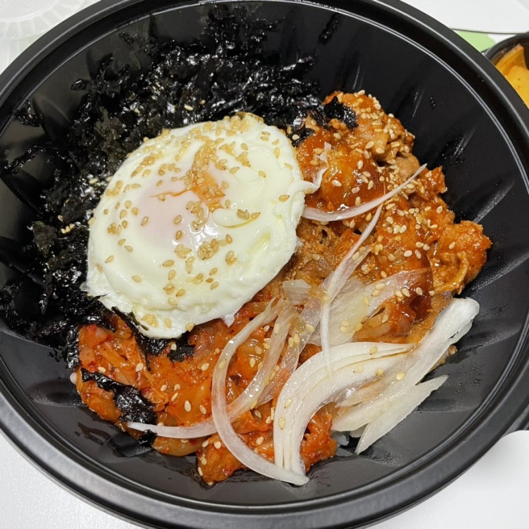 자이언트덮밥 이미지