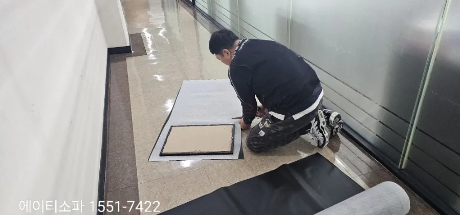 가구를고치는사람들 이미지
