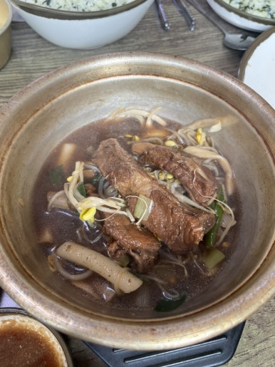 양푼 국물 닭갈비 이미지