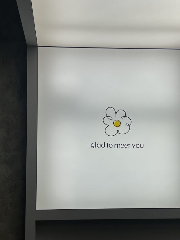 글래드투미츄 이미지