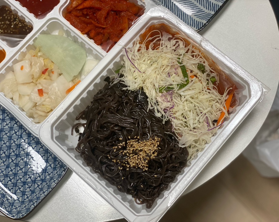 배달의혼족 이미지