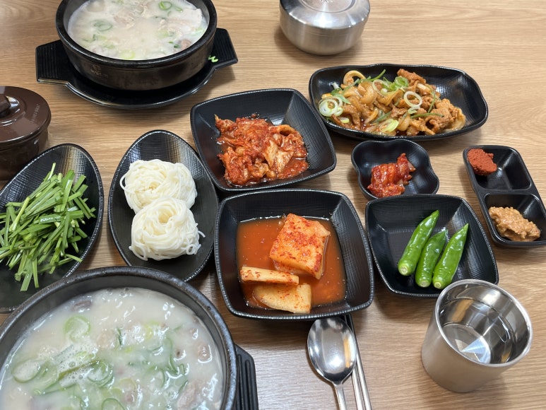제라진국밥 이미지