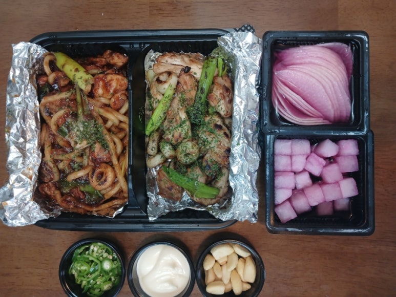 기영이숯불두마리치킨부산 이미지