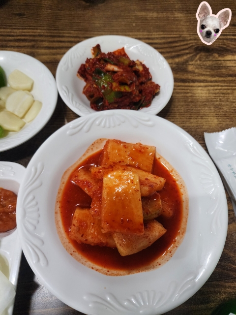꿀꿀이족발집 이미지
