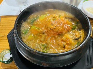 까만돼지 이미지