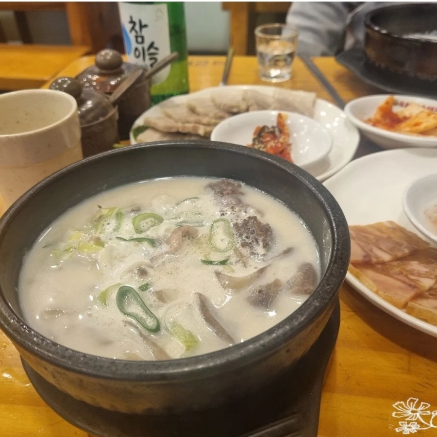 그램그램&큰맘할매순대국 이미지